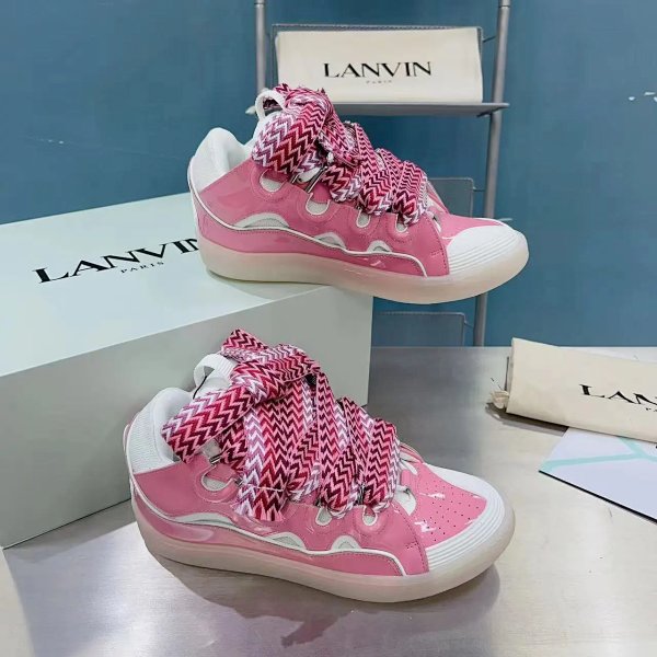 Lanvin Curbs